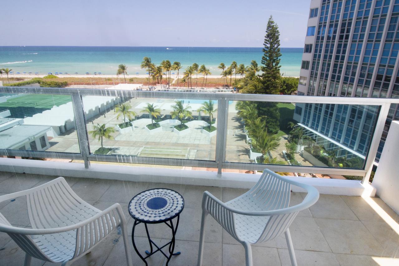 Ocean Beach Apartments ไมอามีบีช ภายนอก รูปภาพ