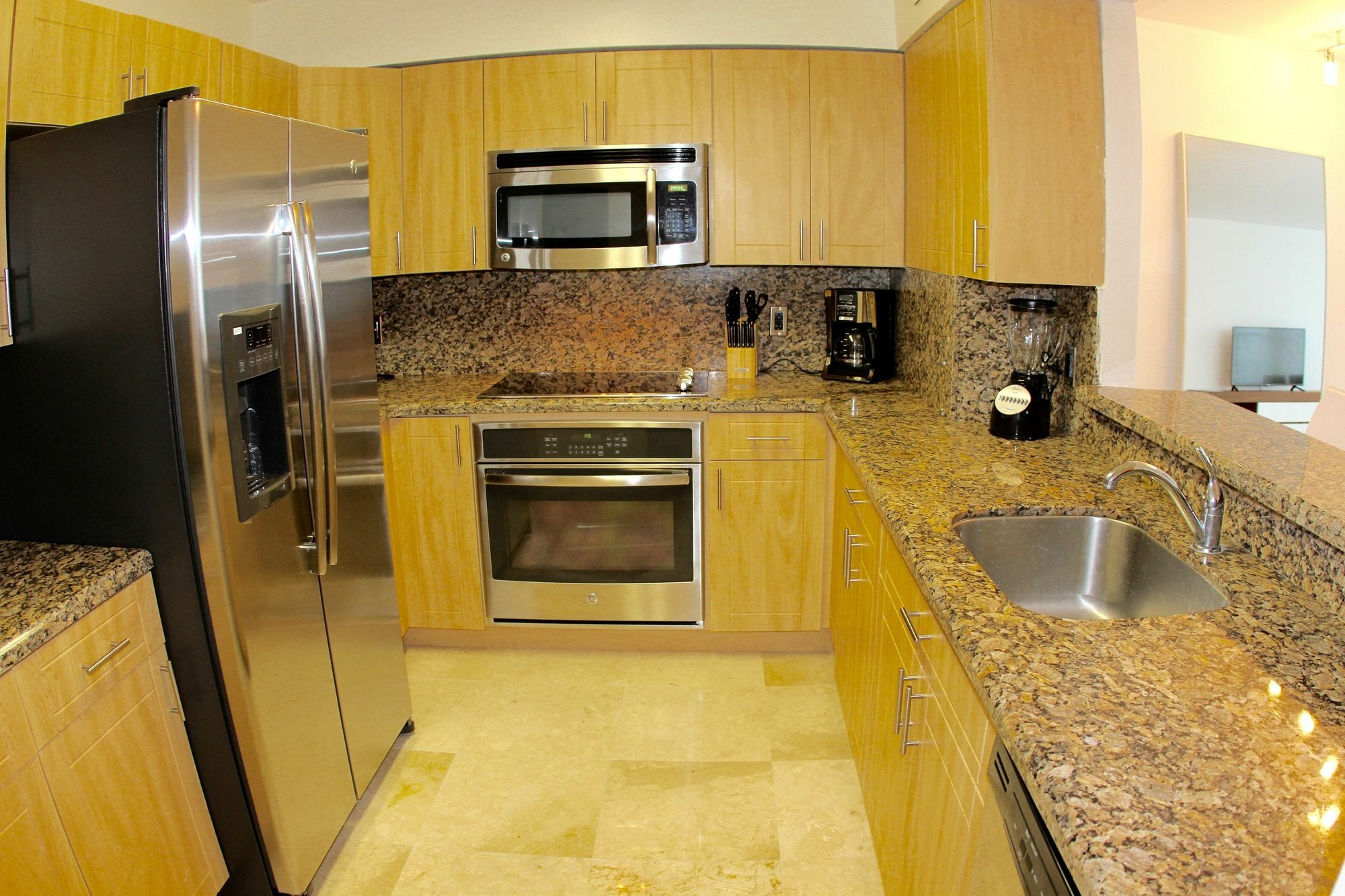Ocean Beach Apartments ไมอามีบีช ภายนอก รูปภาพ