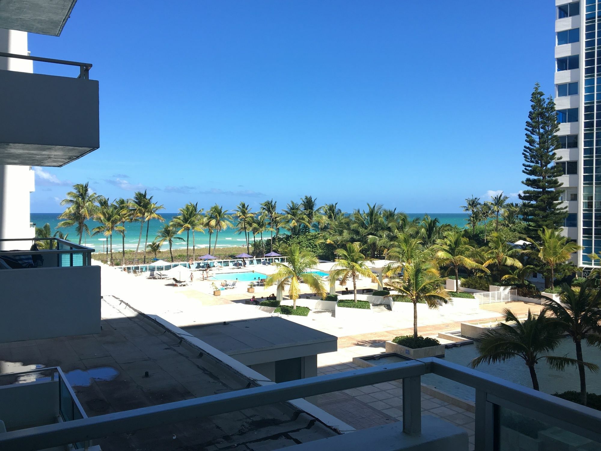 Ocean Beach Apartments ไมอามีบีช ภายนอก รูปภาพ