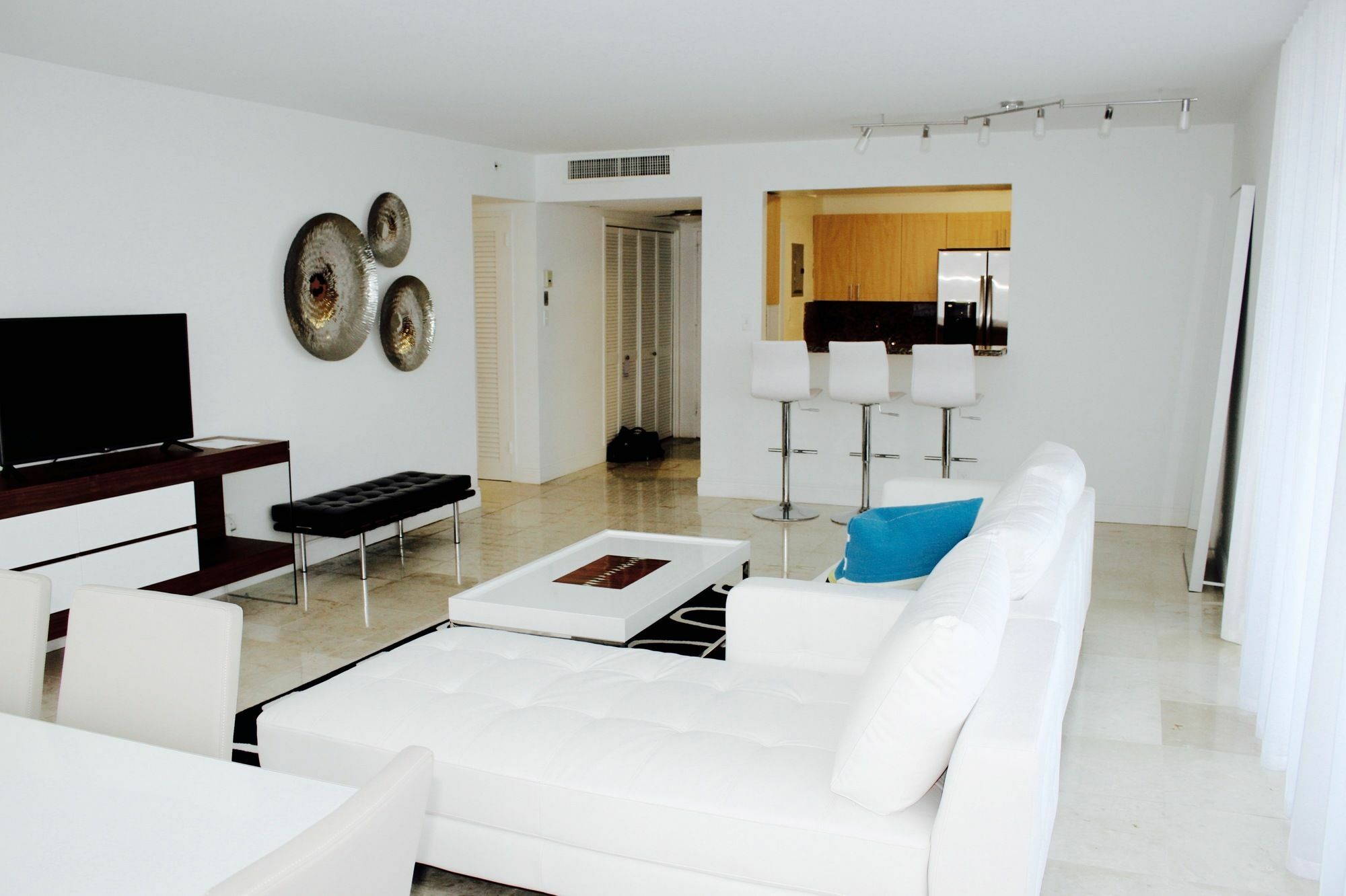 Ocean Beach Apartments ไมอามีบีช ภายนอก รูปภาพ